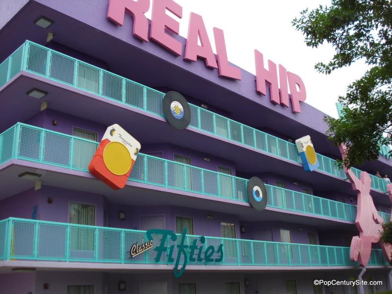 50s Building Decor